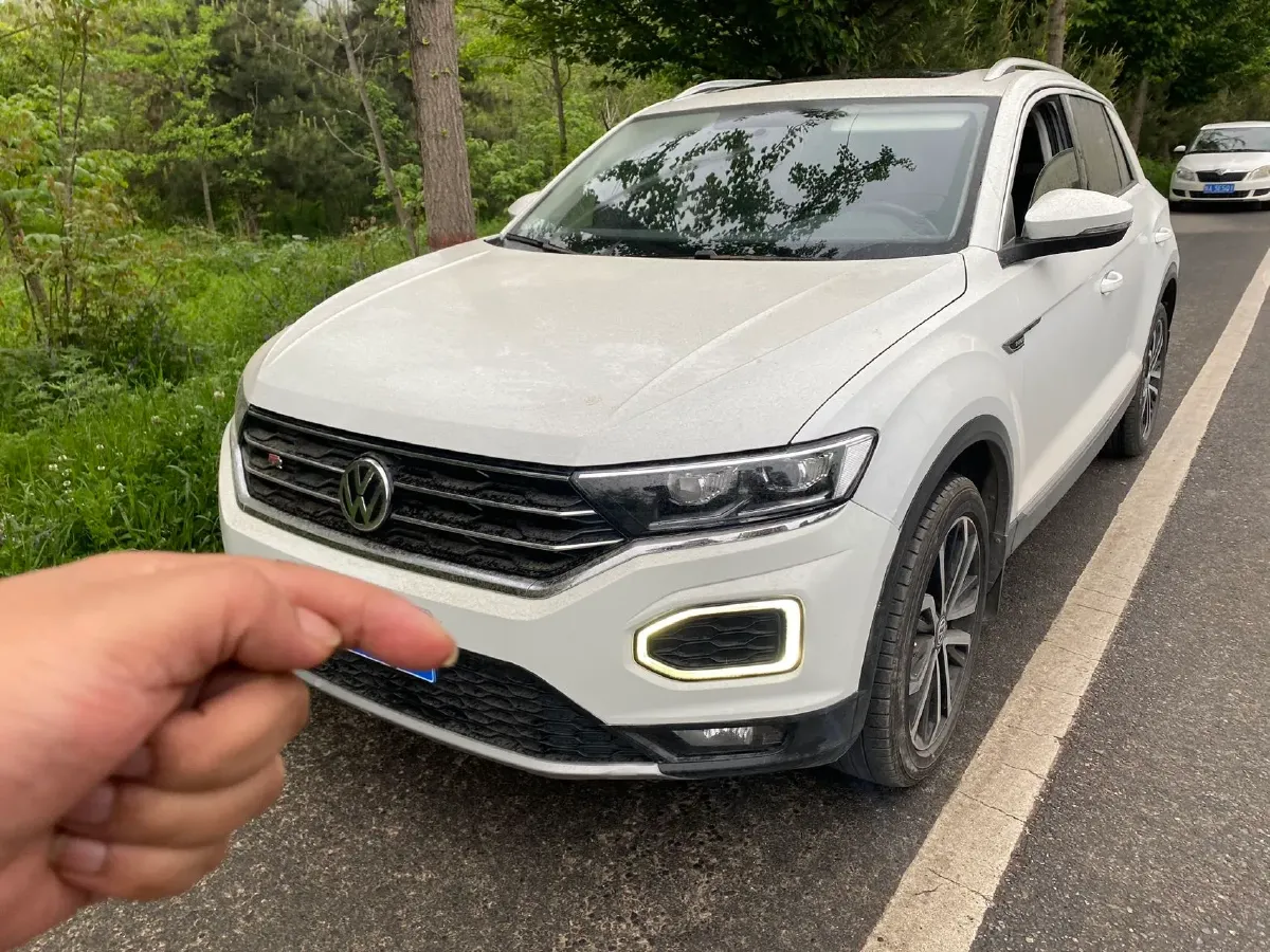 2019 Volkswagen T-Roc 1.4T 150HP L4 7DCT,autocango,china used car exporter,china ev exporter,chinese used car exporter,chinese used ev exporter