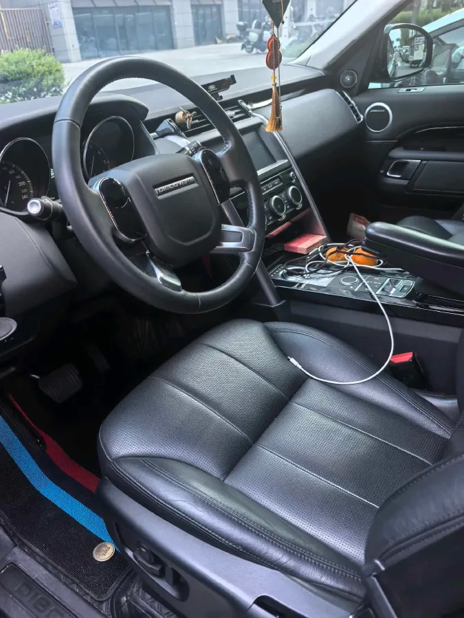 2019 Land Rover Discovery 3.0T 340HP V6 8AT,autocango,china used car exporter,china ev exporter,chinese used car exporter,chinese used ev exporter