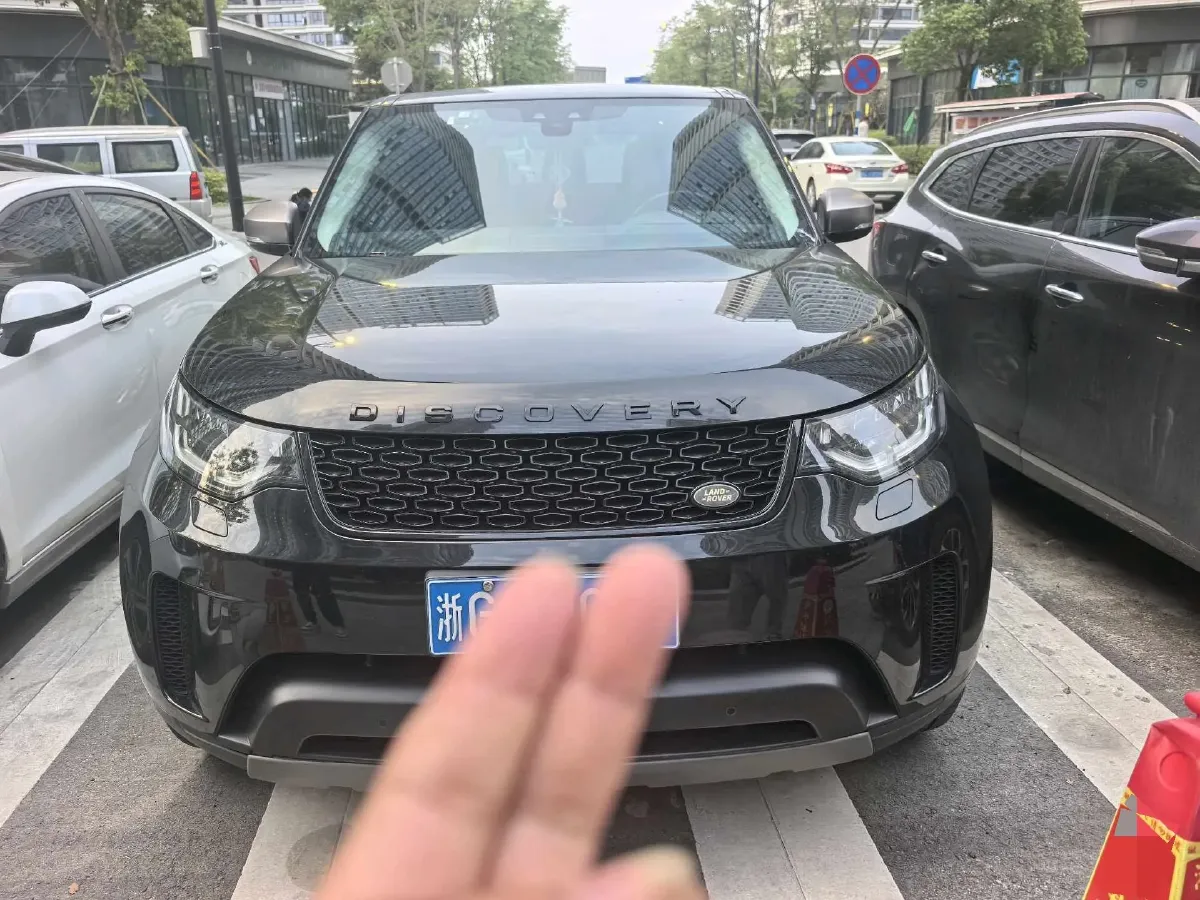 2019 Land Rover Discovery 3.0T 340HP V6 8AT,autocango,china used car exporter,china ev exporter,chinese used car exporter,chinese used ev exporter