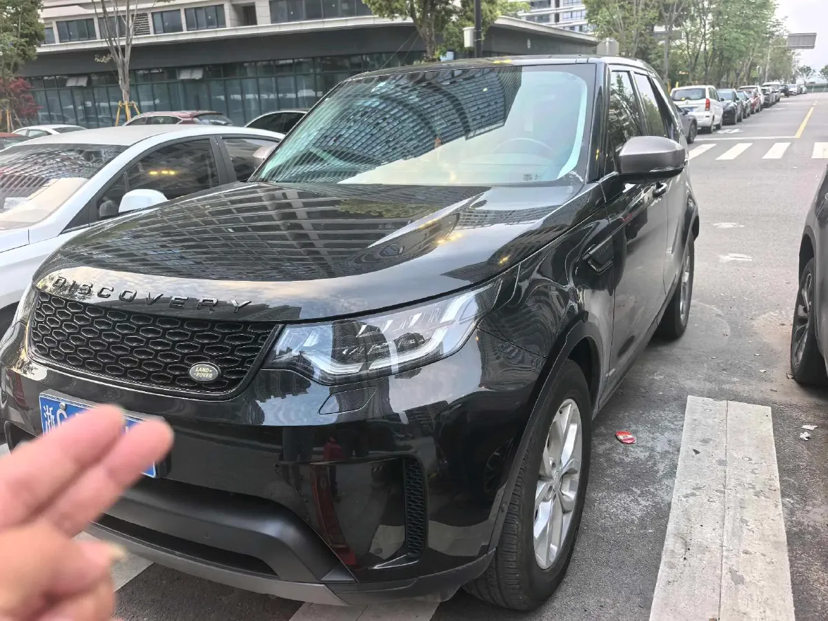 2019 Land Rover Discovery 3.0T 340HP V6 8AT,autocango,china used car exporter,china ev exporter,chinese used car exporter,chinese used ev exporter