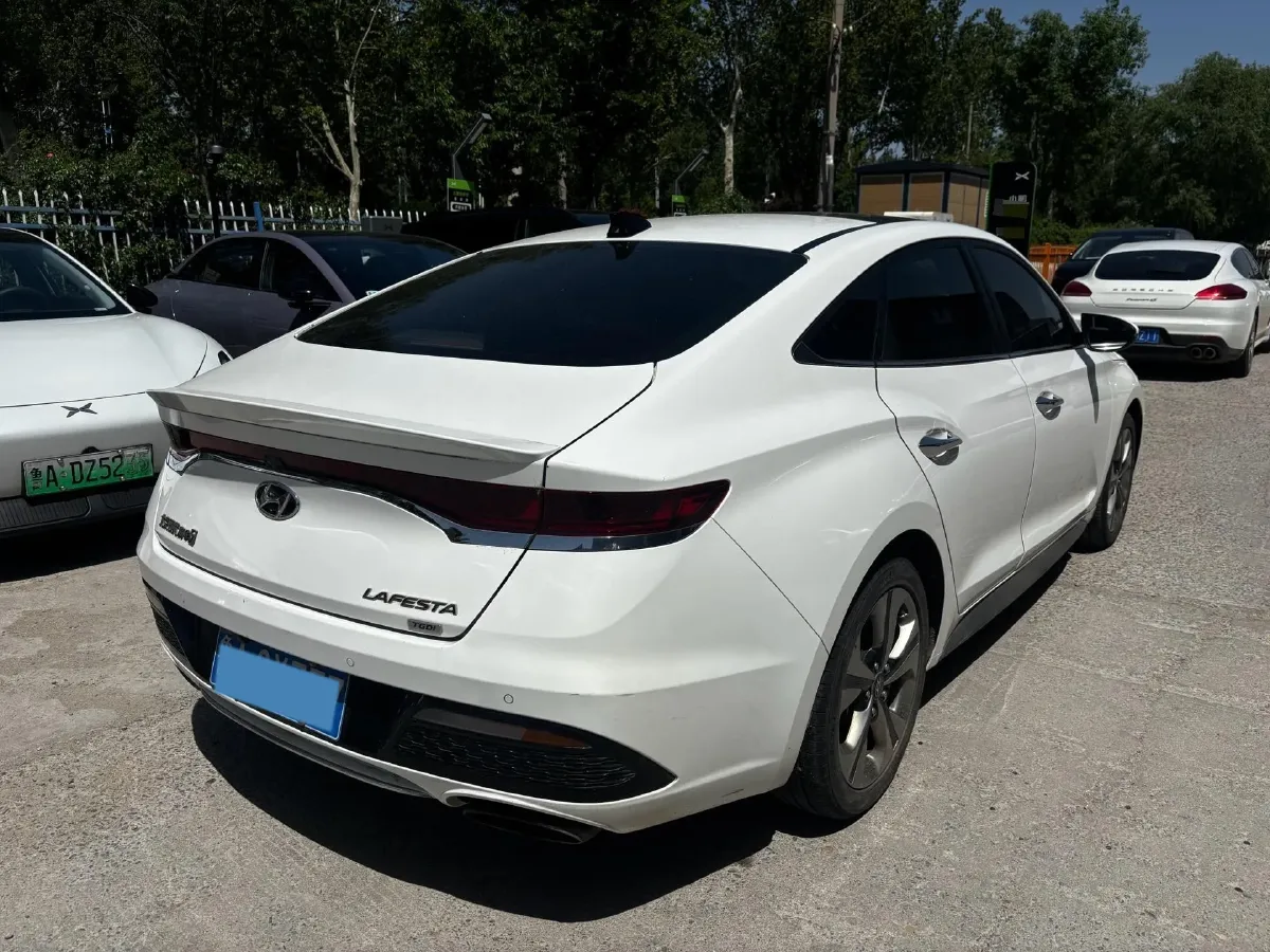 2019 Hyundai La Festa 1.6T 204HP L4 7DCT,autocango,china used car exporter,china ev exporter,chinese used car exporter,chinese used ev exporter