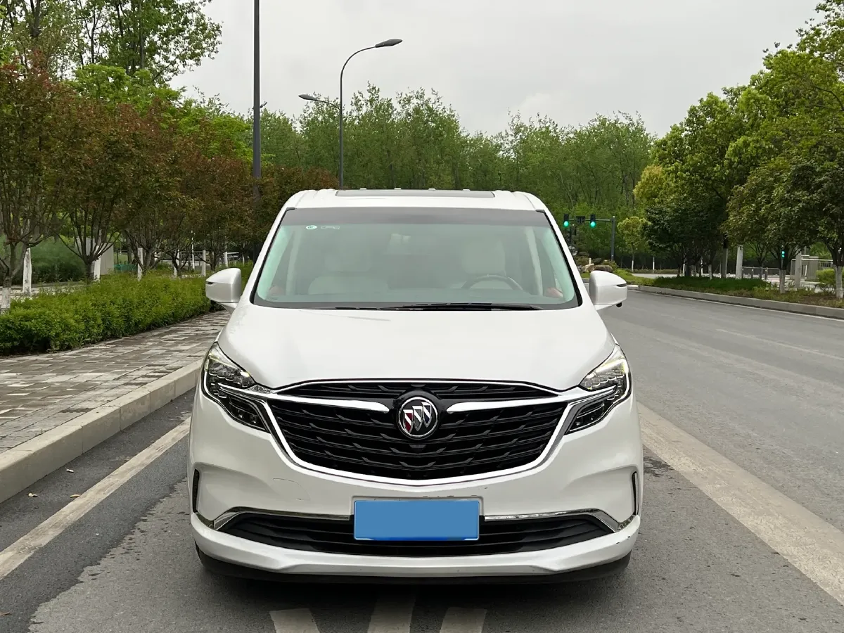 2022 Buick GL8 2.0T 237HP L4 9AT,autocango,china used car exporter,china ev exporter,chinese used car exporter,chinese used ev exporter