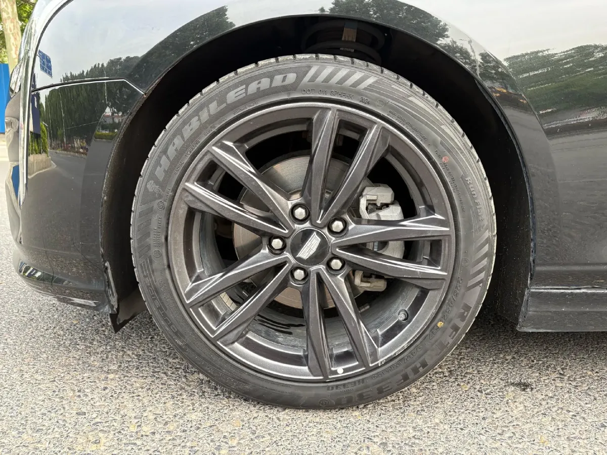 2021 Cadillac CT4 2.0T 237HP L4 8AT,autocango,china used car exporter,china ev exporter,chinese used car exporter,chinese used ev exporter