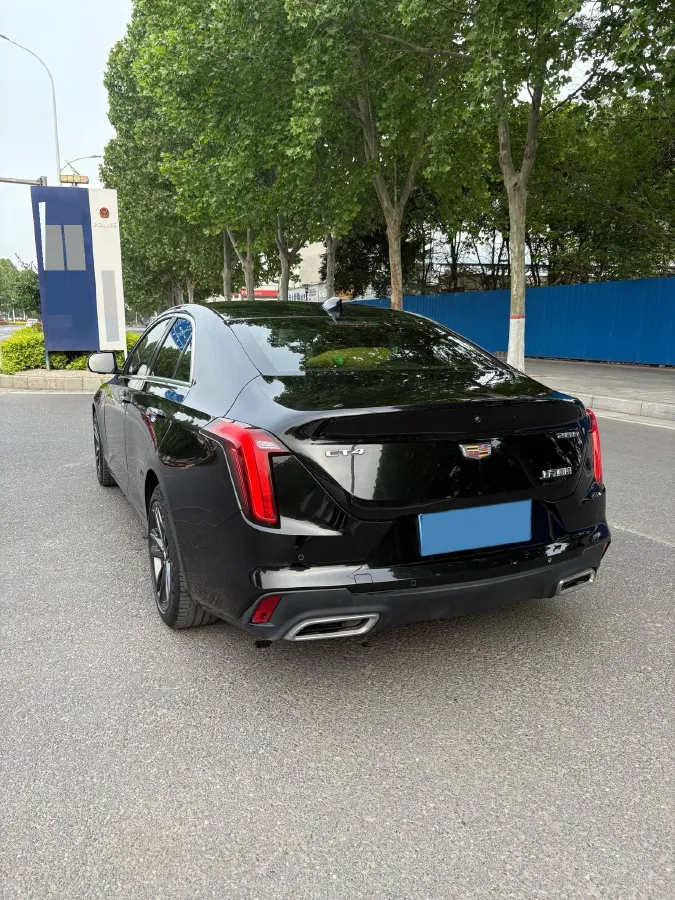 2021 Cadillac CT4 2.0T 237HP L4 8AT,autocango,china used car exporter,china ev exporter,chinese used car exporter,chinese used ev exporter
