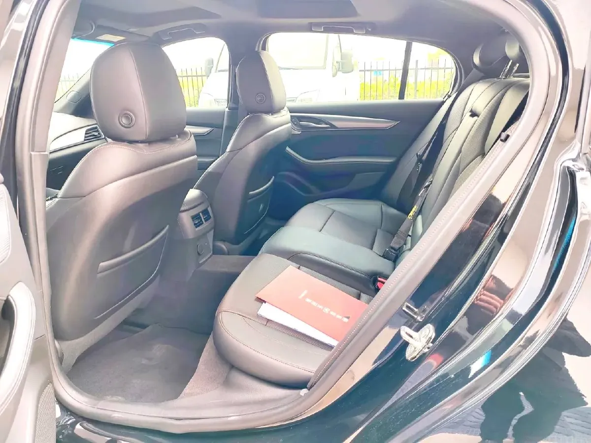 2020 Cadillac CT5 2.0T 241HP L4 10AT,autocango,china used car exporter,china ev exporter,chinese used car exporter,chinese used ev exporter