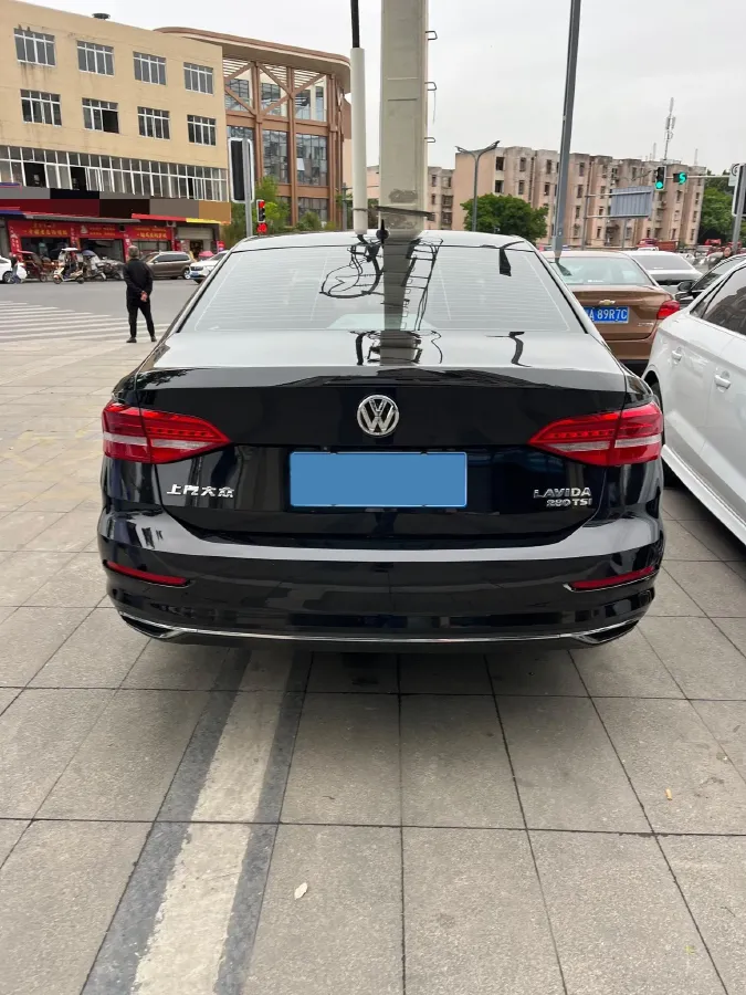 2021 Volkswagen Lavida 1.4T 150HP L4 7DCT,autocango,china used car exporter,china ev exporter,chinese used car exporter,chinese used ev exporter