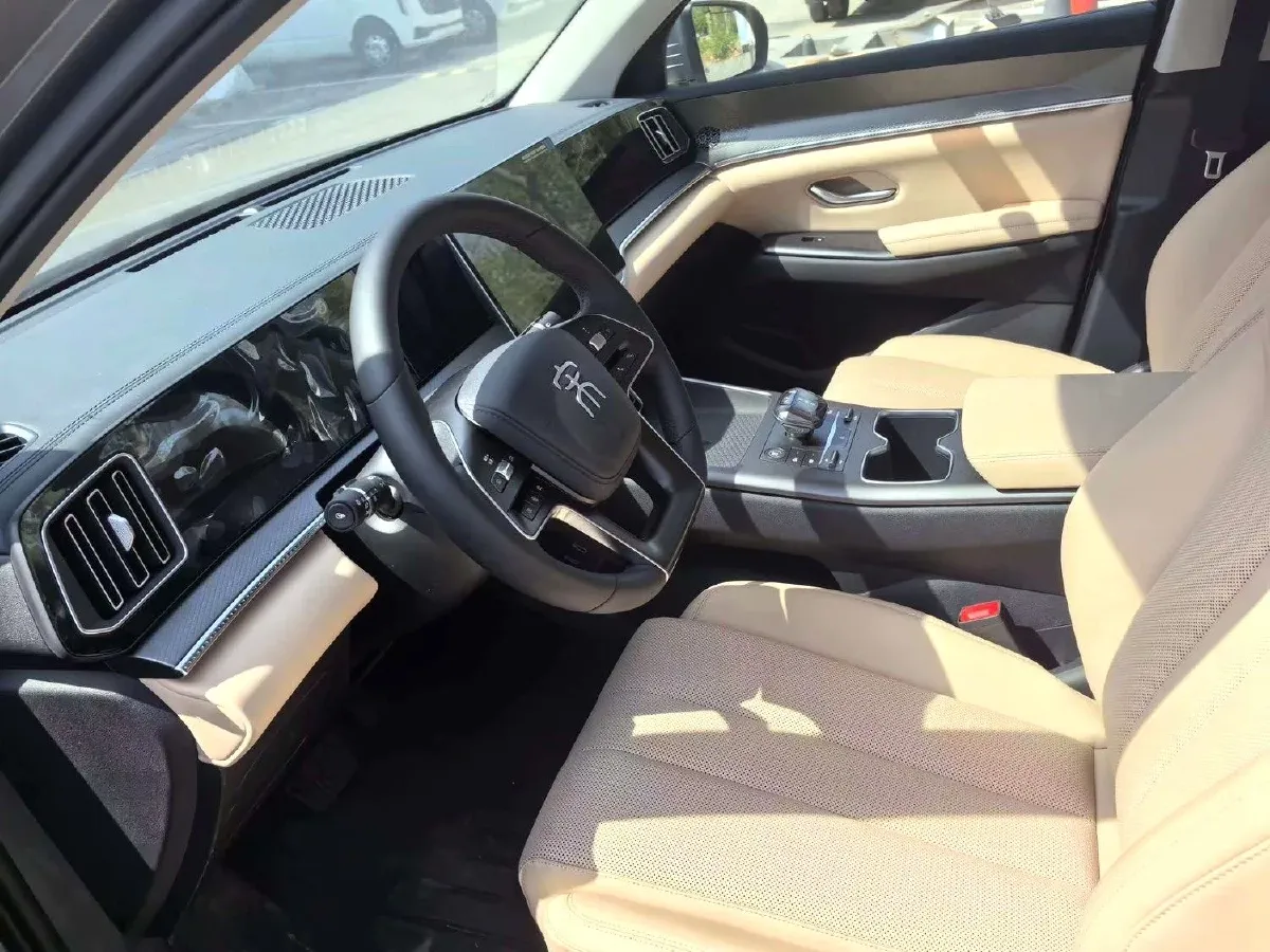 2025 BYD Song Pro 1.5L 101HP L4 E-CVT PHEV 12.9KWH,autocango,china used car exporter,china ev exporter,chinese used car exporter,chinese used ev exporter