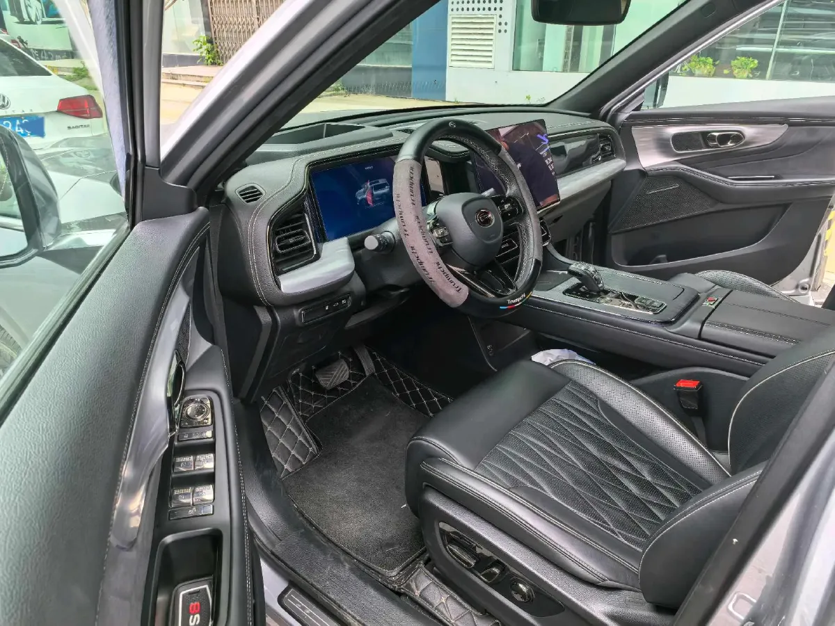 2022 GAC Trumpchi GS8 2.0T 190HP L4 E-CVT Hybrid,autocango,china used car exporter,china ev exporter,chinese used car exporter,chinese used ev exporter