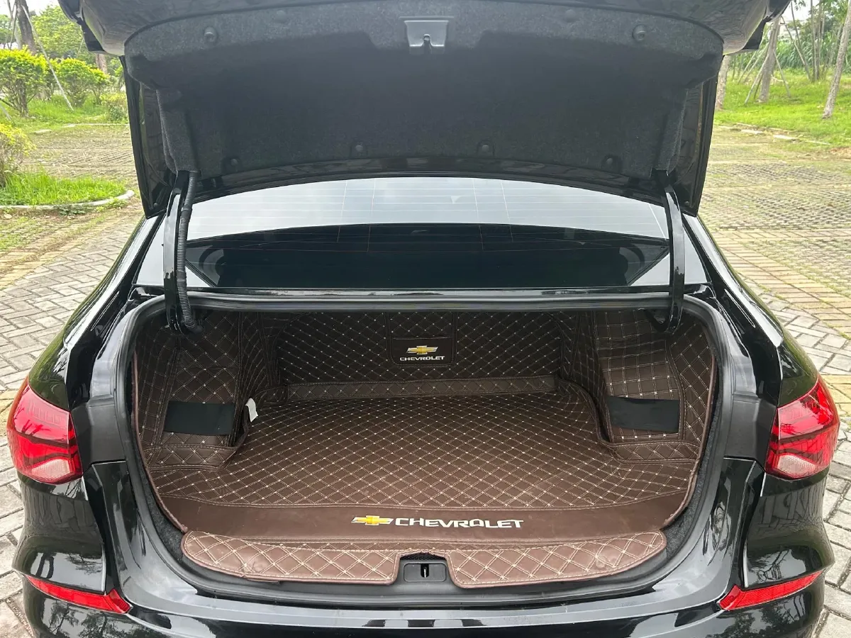 2023 Chevrolet Monza 1.5L 113HP L4 6DCT,autocango,china used car exporter,china ev exporter,chinese used car exporter,chinese used ev exporter