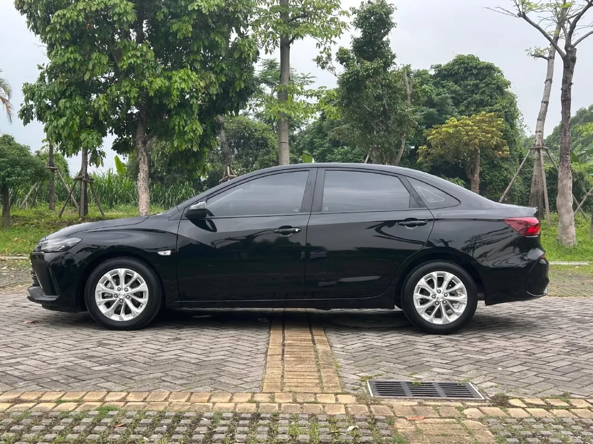 2023 Chevrolet Monza 1.5L 113HP L4 6DCT,autocango,china used car exporter,china ev exporter,chinese used car exporter,chinese used ev exporter