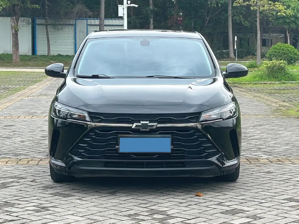 2023 Chevrolet Monza 1.5L 113HP L4 6DCT,autocango,china used car exporter,china ev exporter,chinese used car exporter,chinese used ev exporter