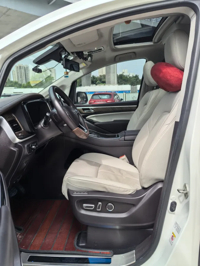 2021 GAC Trumpchi M8 2.0T 252HP L4 8AT,autocango,china used car exporter,china ev exporter,chinese used car exporter,chinese used ev exporter