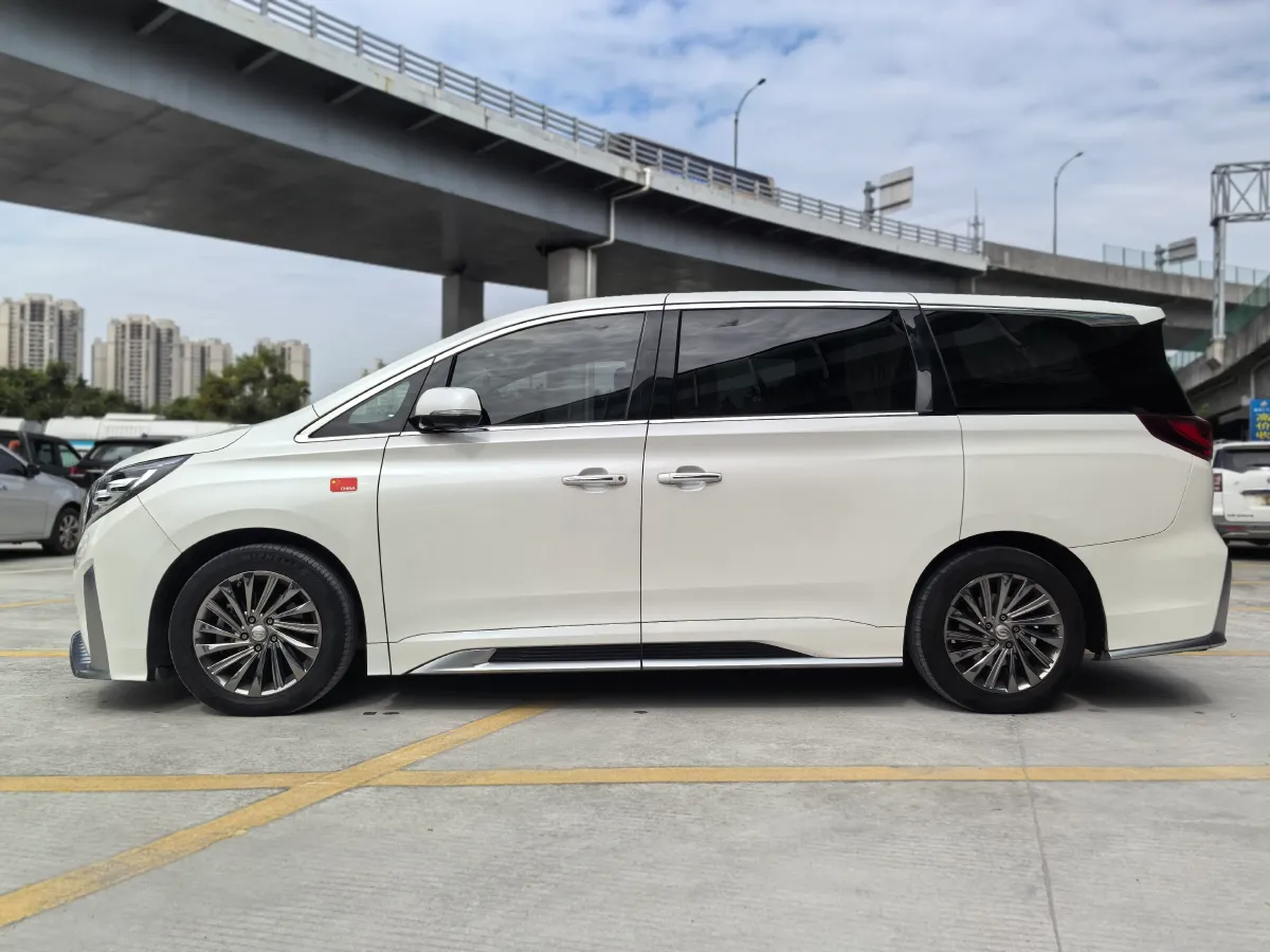 2021 GAC Trumpchi M8 2.0T 252HP L4 8AT,autocango,china used car exporter,china ev exporter,chinese used car exporter,chinese used ev exporter