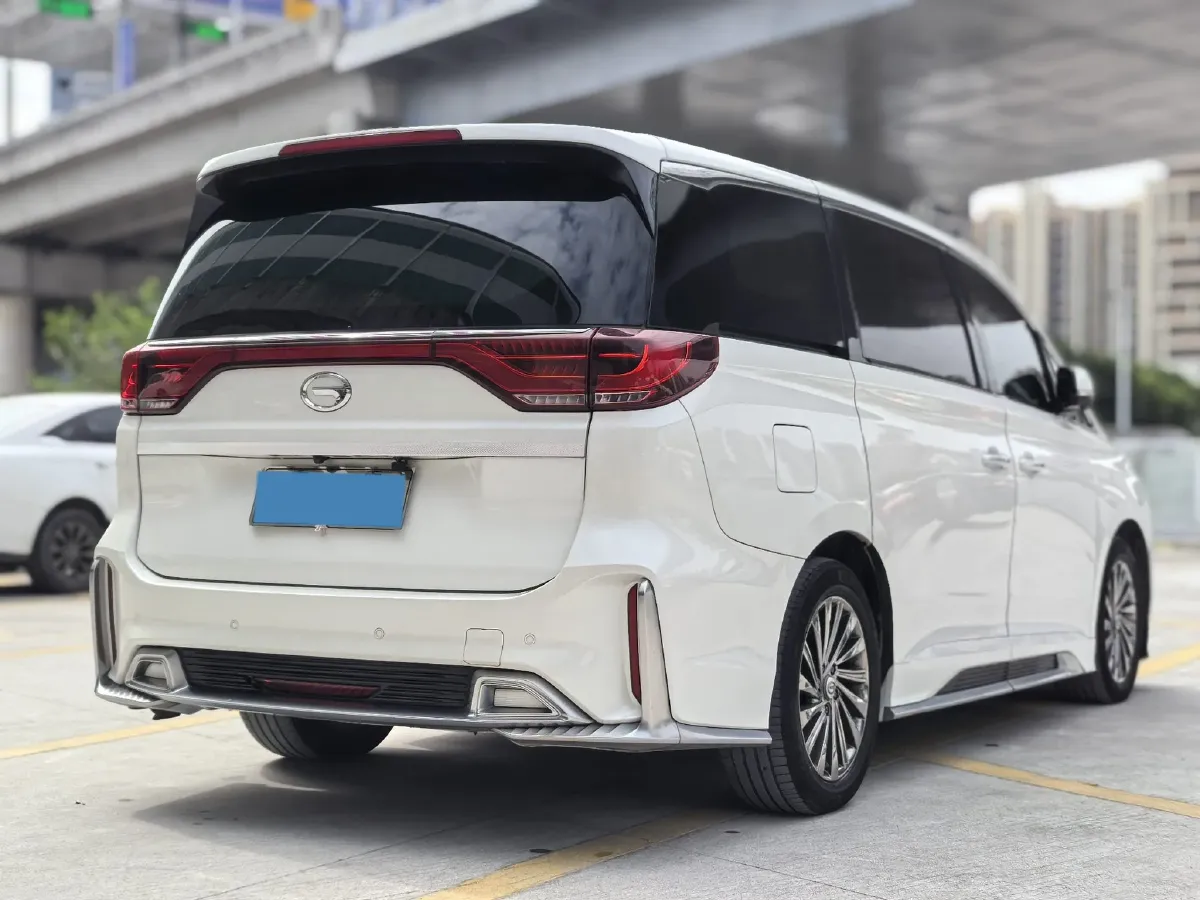 2021 GAC Trumpchi M8 2.0T 252HP L4 8AT,autocango,china used car exporter,china ev exporter,chinese used car exporter,chinese used ev exporter