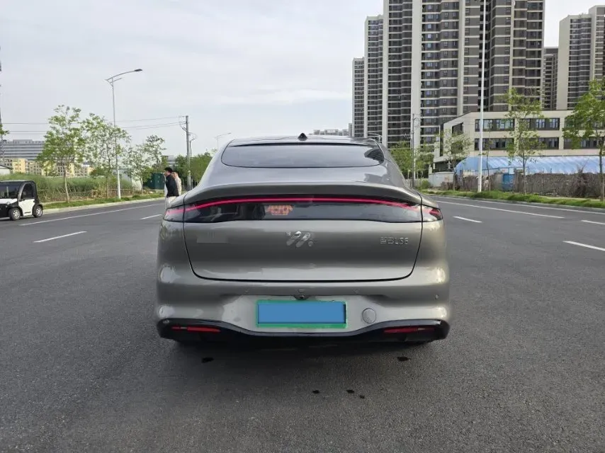 2026 IM LS6 REEV 155HP REEV,autocango,china used car exporter,china ev exporter,chinese used car exporter,chinese used ev exporter