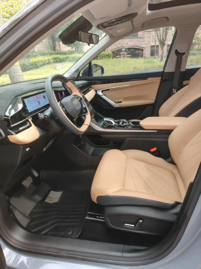 2023 Geely StarRay 1.5T 181HP L4 7DCT,autocango,china used car exporter,china ev exporter,chinese used car exporter,chinese used ev exporter