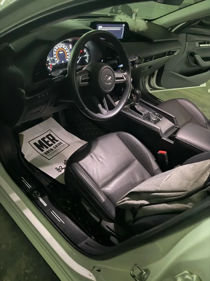 2020 Mazda 3 Axela 1.5L 117HP L4 6AT,autocango,china used car exporter,china ev exporter,chinese used car exporter,chinese used ev exporter