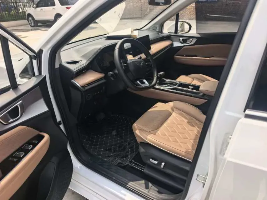 2022 WuLing KaiJie 1.5T 147HP L4 CVT,autocango,china used car exporter,china ev exporter,chinese used car exporter,chinese used ev exporter