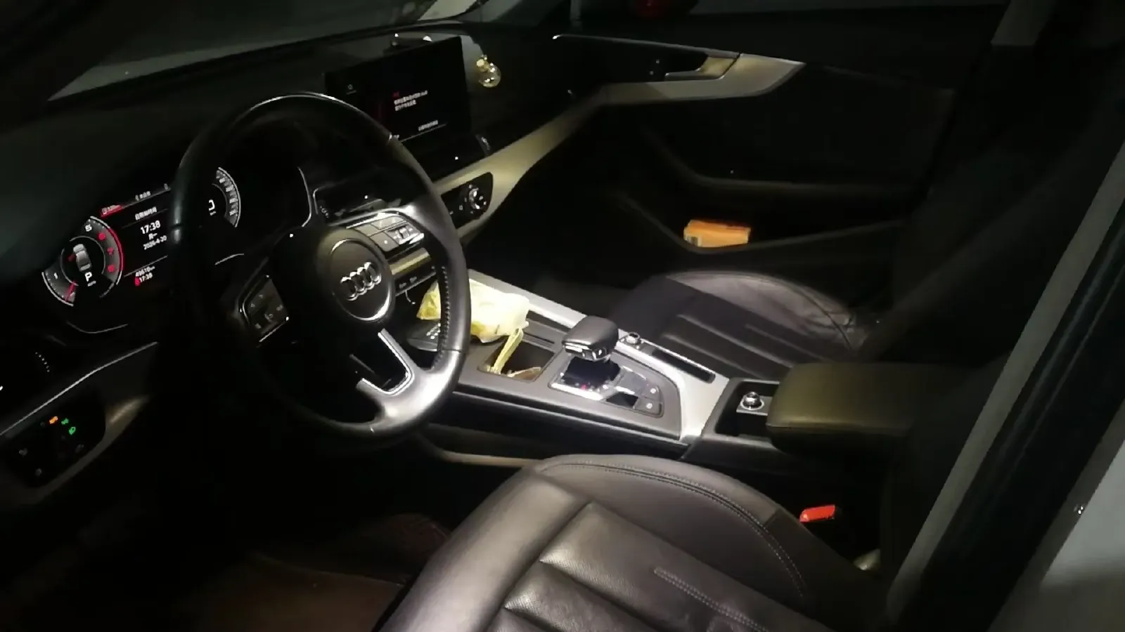 2020 Audi A4L 2.0T 190HP L4 7DCT,autocango,china used car exporter,china ev exporter,chinese used car exporter,chinese used ev exporter