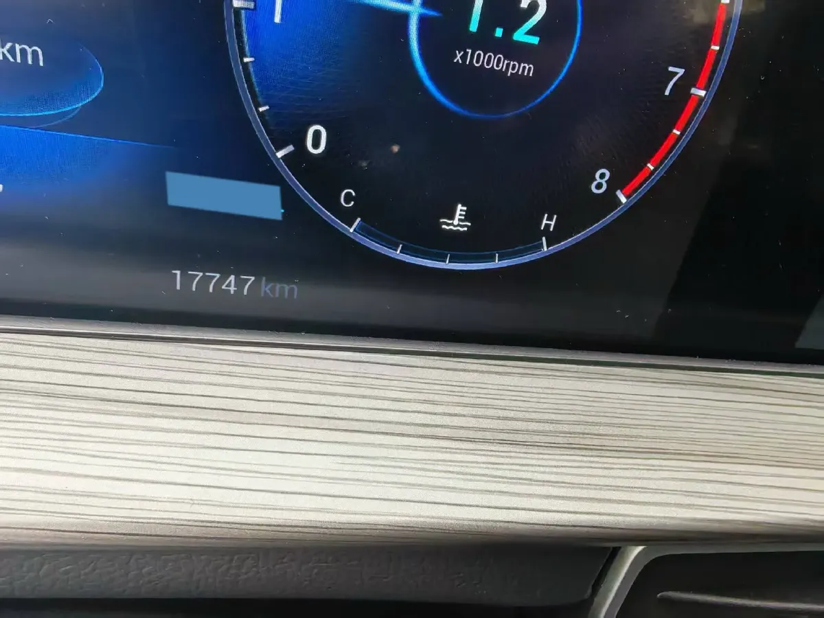 2022 Chery Tiggo 8 Plus 1.6T 197HP L4 7DCT,autocango,china used car exporter,china ev exporter,chinese used car exporter,chinese used ev exporter