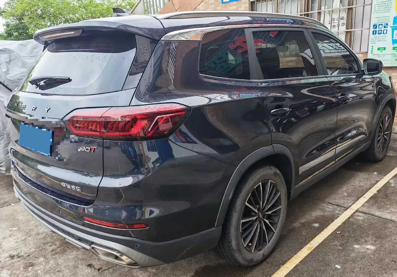 2022 Chery Tiggo 8 Plus 1.6T 197HP L4 7DCT,autocango,china used car exporter,china ev exporter,chinese used car exporter,chinese used ev exporter