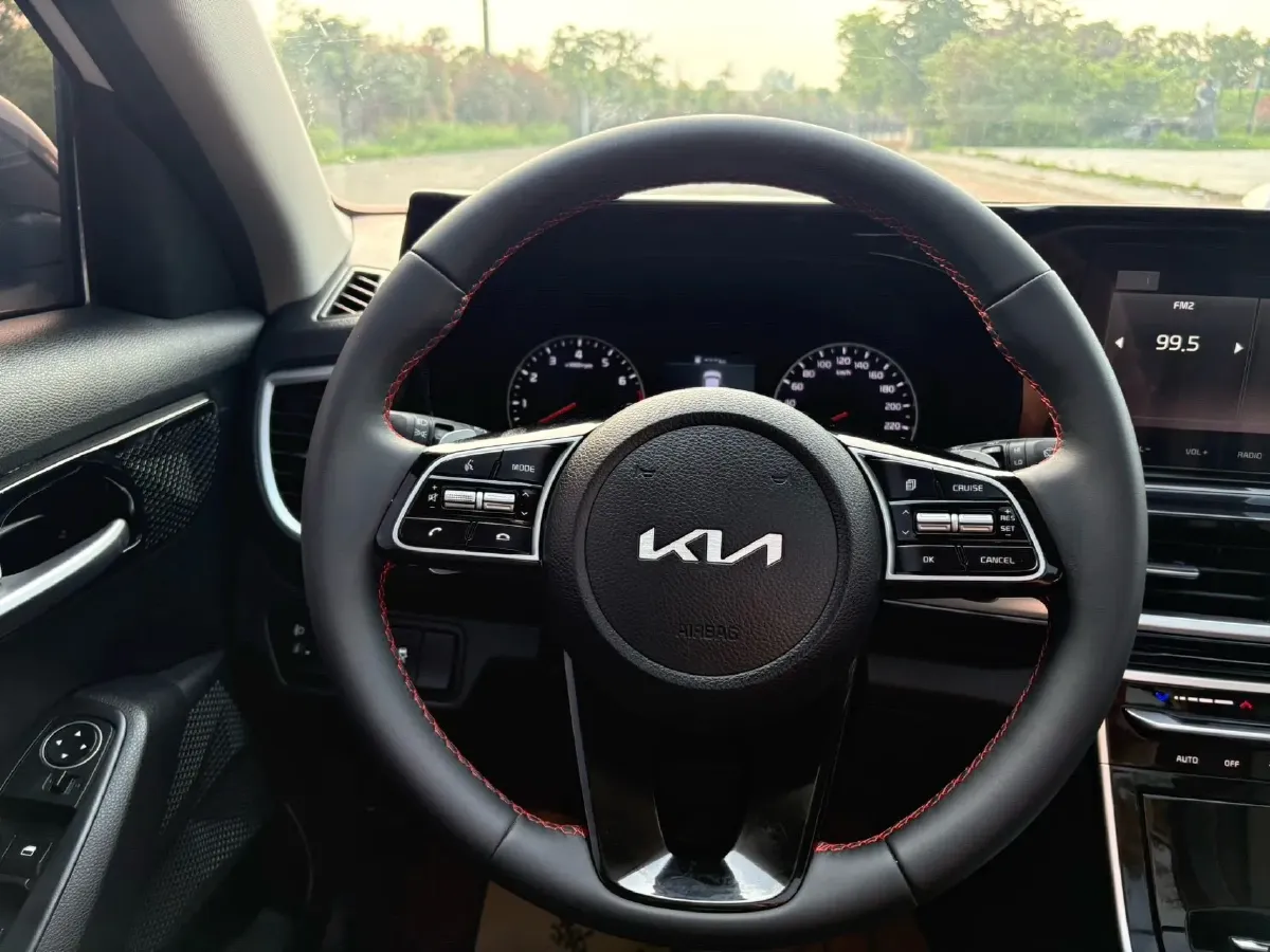 2021 Kia KX3 1.5L 115HP L4 CVT,autocango,china used car exporter,china ev exporter,chinese used car exporter,chinese used ev exporter