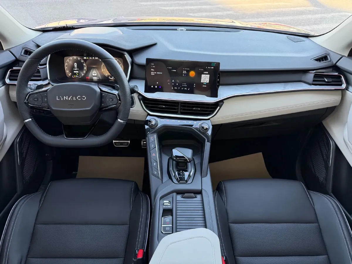 2022 LYNK&CO 02 1.5T 180HP L3 7DCT,autocango,china used car exporter,china ev exporter,chinese used car exporter,chinese used ev exporter