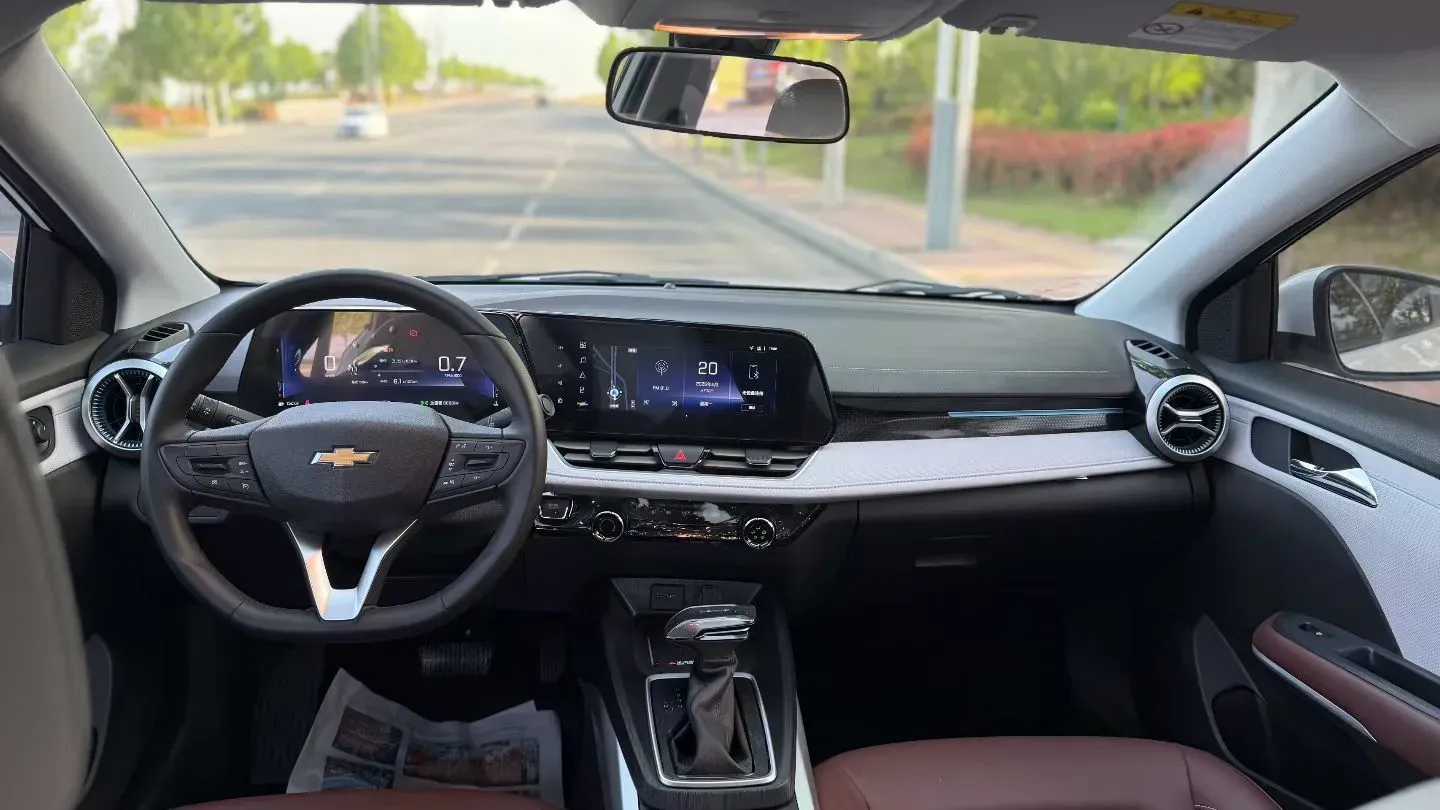 2023 Chevrolet Monza 1.5L 113HP L4 6DCT,autocango,china used car exporter,china ev exporter,chinese used car exporter,chinese used ev exporter