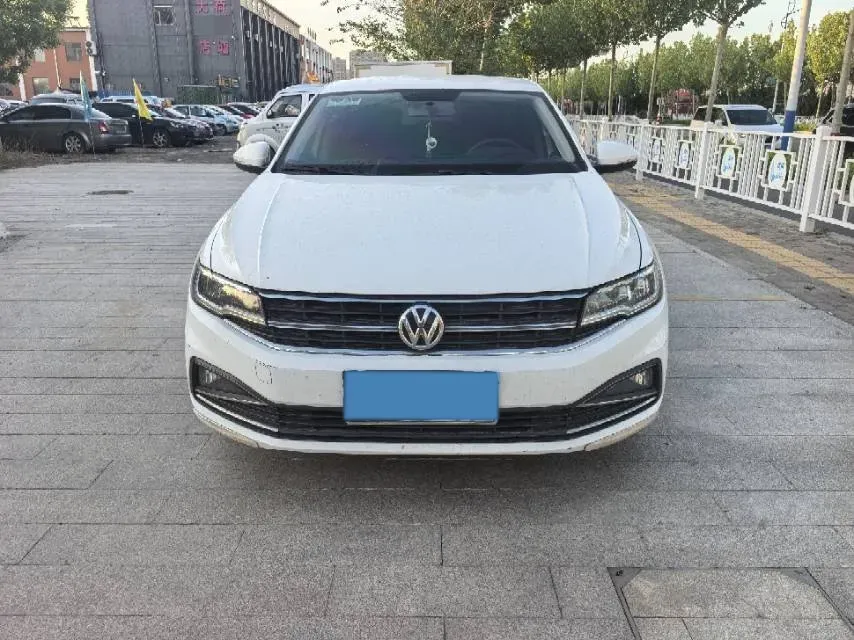 2019 MAXUS XinTu V80 2.5T 136HP L4 6MT,autocango,china used car exporter,china ev exporter,chinese used car exporter,chinese used ev exporter