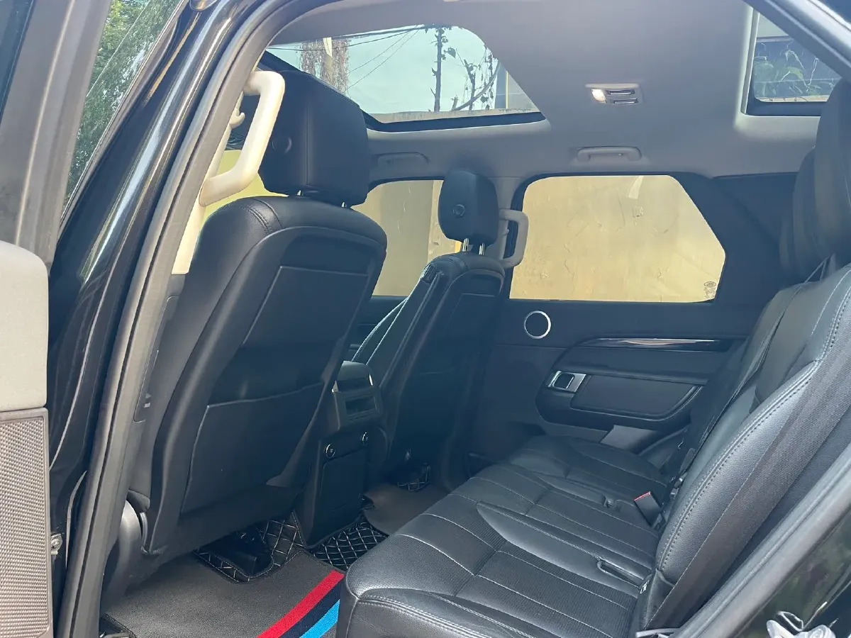 2019 Land Rover Discovery 3.0T 340HP V6 8AT,autocango,china used car exporter,china ev exporter,chinese used car exporter,chinese used ev exporter