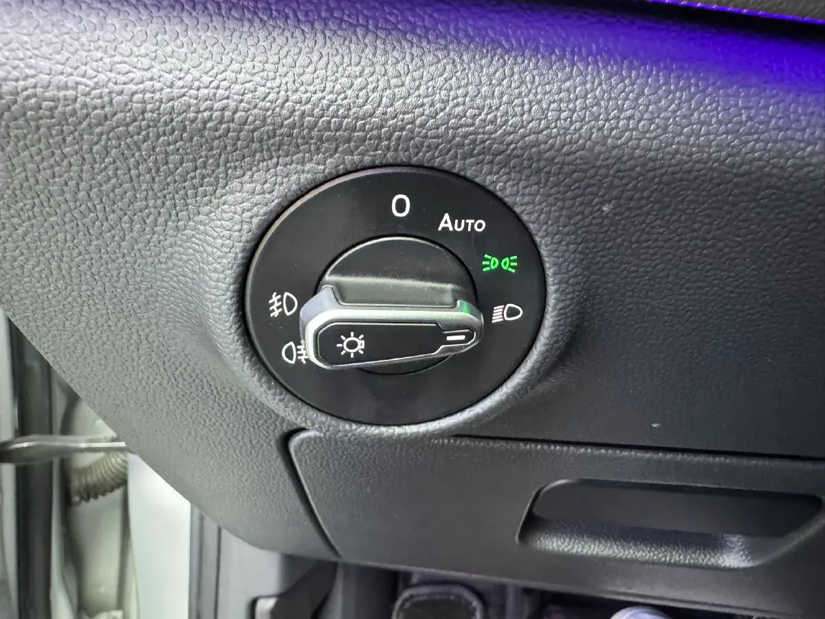 2021 Volkswagen Sagitar 1.4T 150HP L4 7DCT,autocango,china used car exporter,china ev exporter,chinese used car exporter,chinese used ev exporter