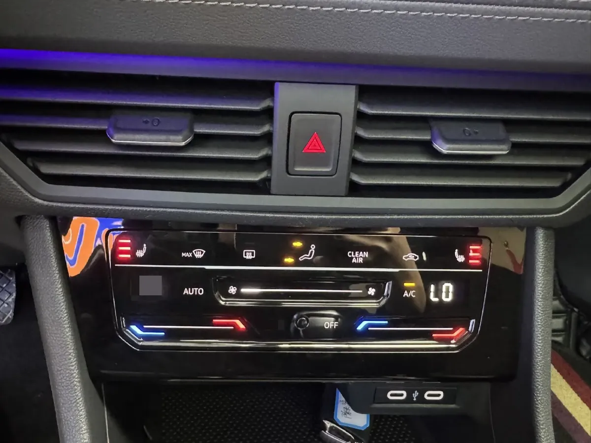 2021 Volkswagen Sagitar 1.4T 150HP L4 7DCT,autocango,china used car exporter,china ev exporter,chinese used car exporter,chinese used ev exporter