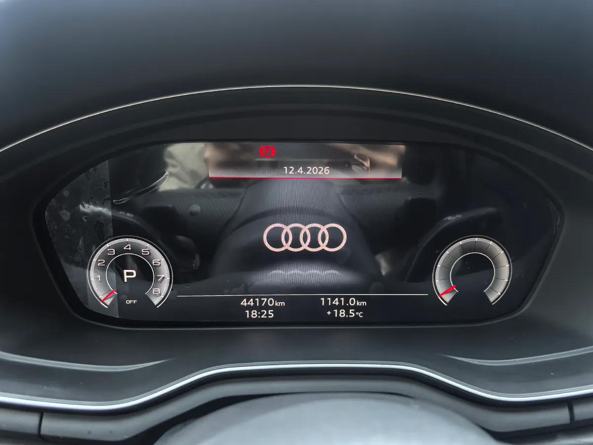 2023 Audi A4L 2.0T 190HP L4 7DCT,autocango,china used car exporter,china ev exporter,chinese used car exporter,chinese used ev exporter