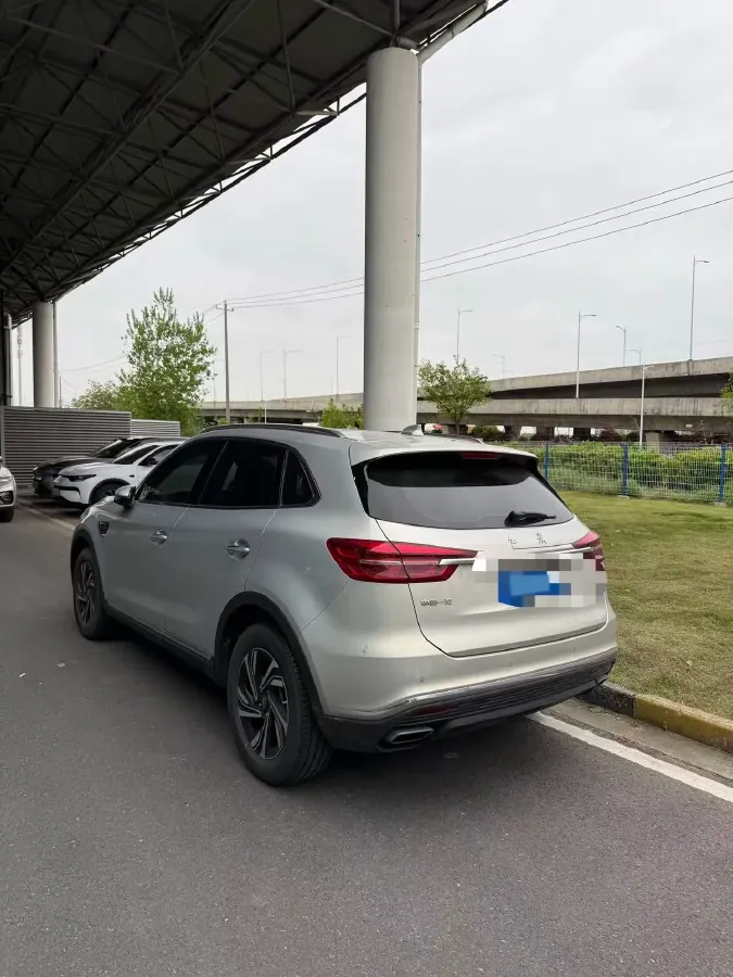 2022 HongQi HS5 2.0T 224HP L4 6AT,autocango,china used car exporter,china ev exporter,chinese used car exporter,chinese used ev exporter