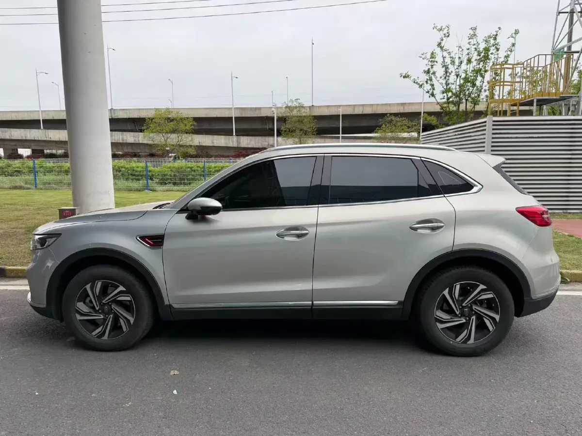 2022 HongQi HS5 2.0T 224HP L4 6AT,autocango,china used car exporter,china ev exporter,chinese used car exporter,chinese used ev exporter