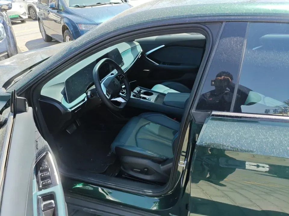 2023 MG 7 2.0T 261HP L4 9AT,autocango,china used car exporter,china ev exporter,chinese used car exporter,chinese used ev exporter