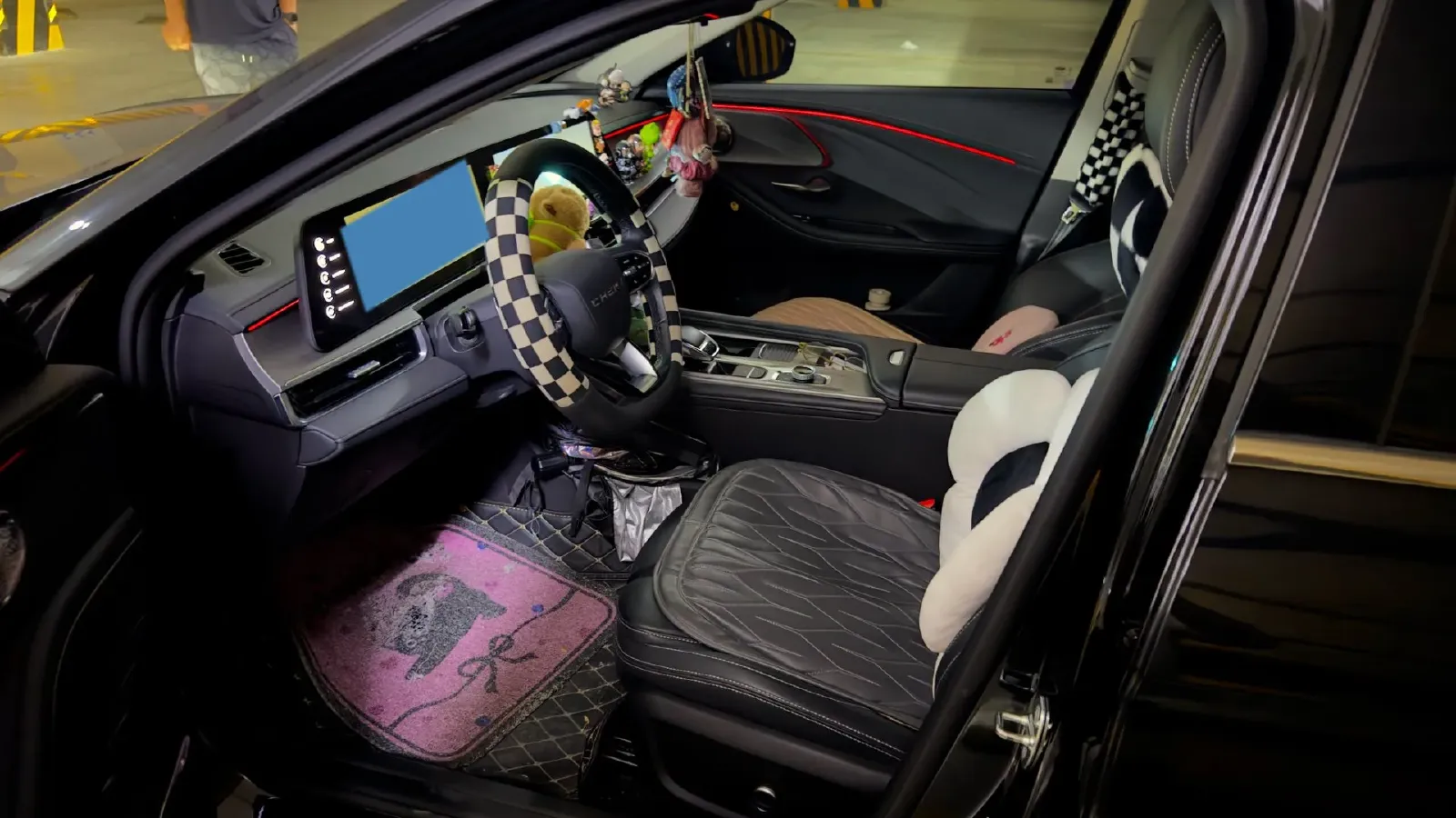 2022 Chery Arrizo 8 1.6T 197HP L4 7DCT,autocango,china used car exporter,china ev exporter,chinese used car exporter,chinese used ev exporter