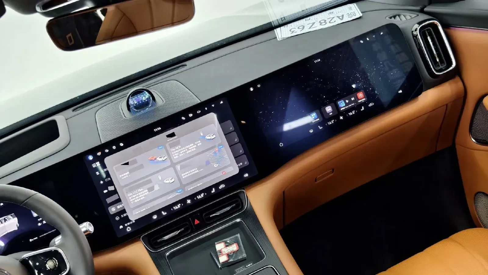 2025 AITO AITO M8 REEV 160HP REEV 53.4KWH,autocango,china used car exporter,china ev exporter,chinese used car exporter,chinese used ev exporter