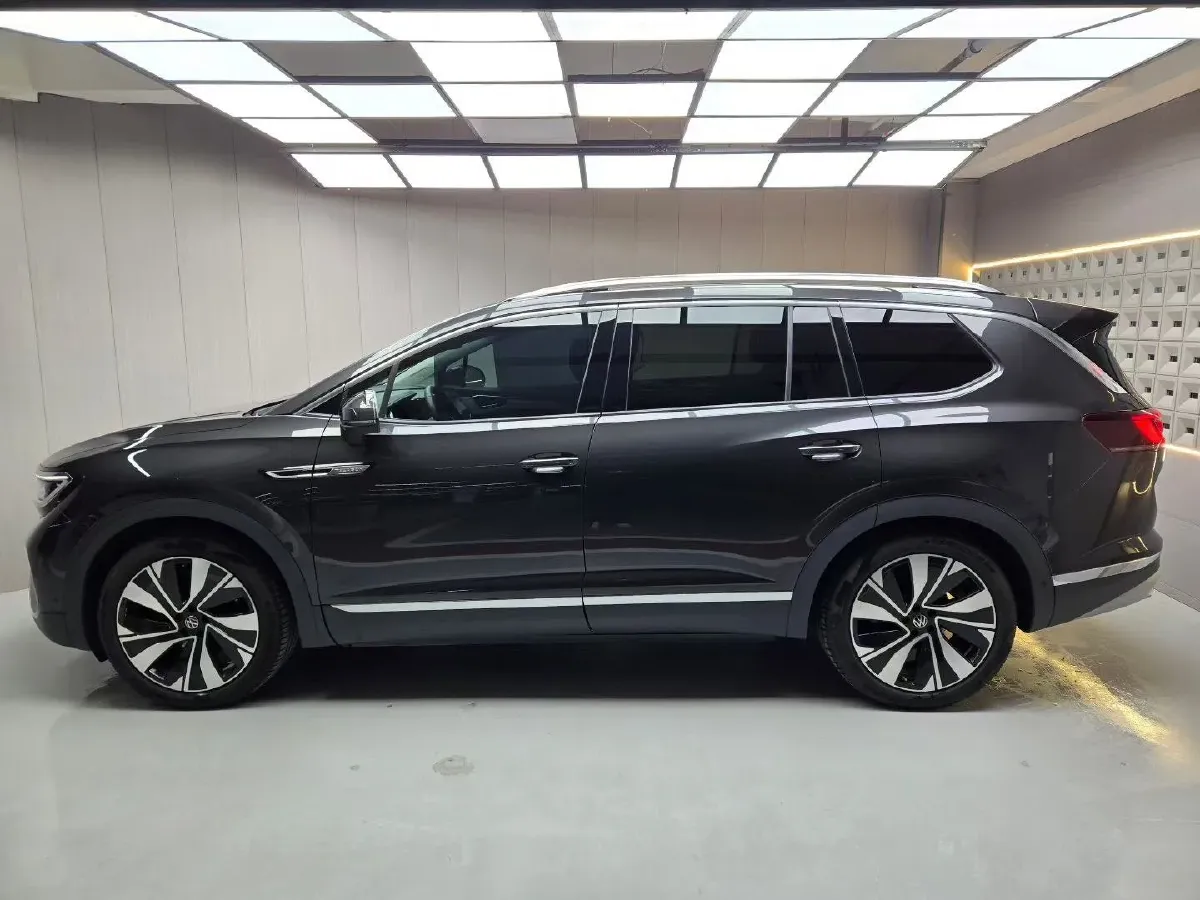 2024 Volkswagen Talagon 2.0T 220HP L4 7DCT,autocango,china used car exporter,china ev exporter,chinese used car exporter,chinese used ev exporter