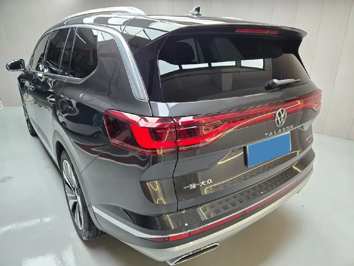2024 Volkswagen Talagon 2.0T 220HP L4 7DCT,autocango,china used car exporter,china ev exporter,chinese used car exporter,chinese used ev exporter