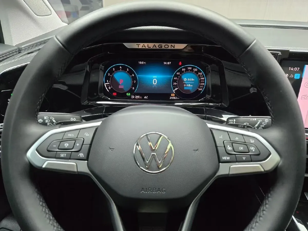 2024 Volkswagen Talagon 2.0T 220HP L4 7DCT,autocango,china used car exporter,china ev exporter,chinese used car exporter,chinese used ev exporter