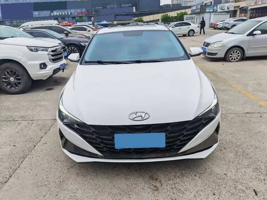 2021 Hyundai Elantra 1.5L 115HP L4 CVT,autocango,china used car exporter,china ev exporter,chinese used car exporter,chinese used ev exporter