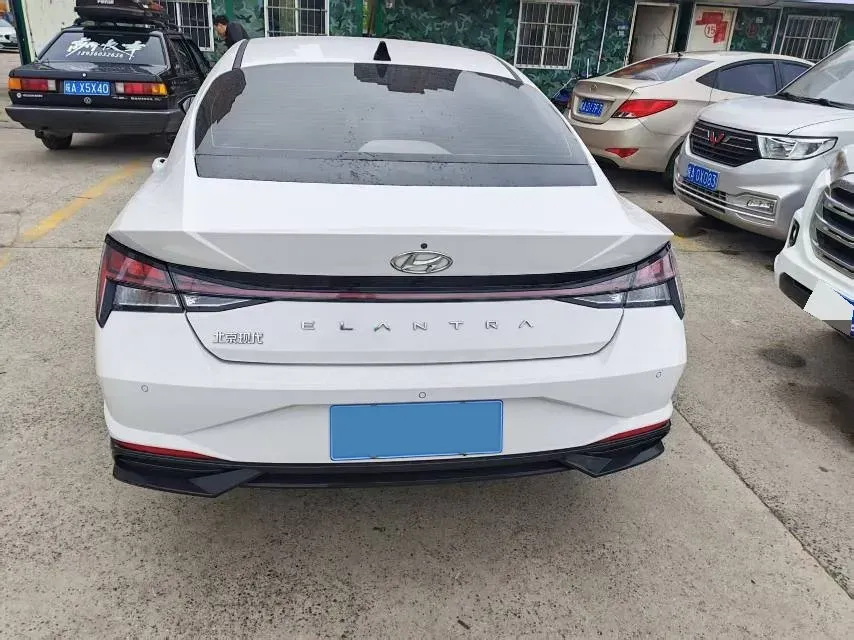 2021 Hyundai Elantra 1.5L 115HP L4 CVT,autocango,china used car exporter,china ev exporter,chinese used car exporter,chinese used ev exporter