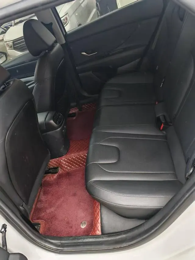 2021 Hyundai Elantra 1.5L 115HP L4 CVT,autocango,china used car exporter,china ev exporter,chinese used car exporter,chinese used ev exporter