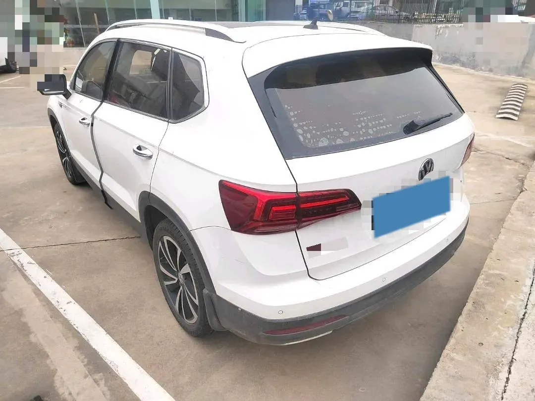 2019 MINI MINI 1.5T 102HP L3 7DCT,autocango,china used car exporter,china ev exporter,chinese used car exporter,chinese used ev exporter