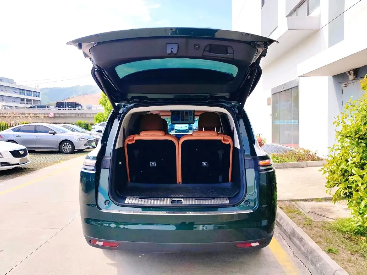 2024 Leapmotor C16 BEV 67.7KWH,autocango,china used car exporter,china ev exporter,chinese used car exporter,chinese used ev exporter