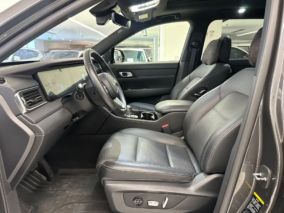 2021 Li ONE Range Extended 131HP REEV 40.5KWH,autocango,china used car exporter,china ev exporter,chinese used car exporter,chinese used ev exporter