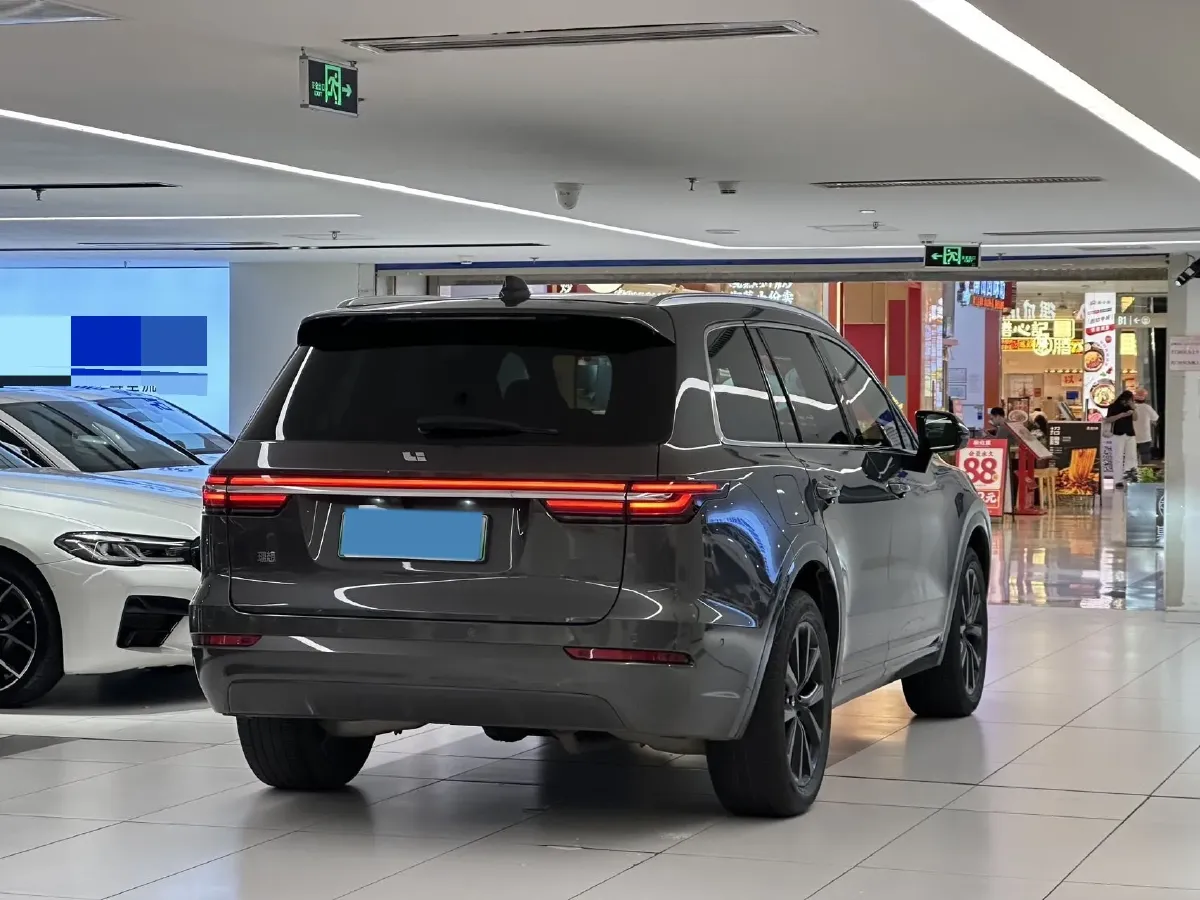 2021 Li ONE Range Extended 131HP REEV 40.5KWH,autocango,china used car exporter,china ev exporter,chinese used car exporter,chinese used ev exporter