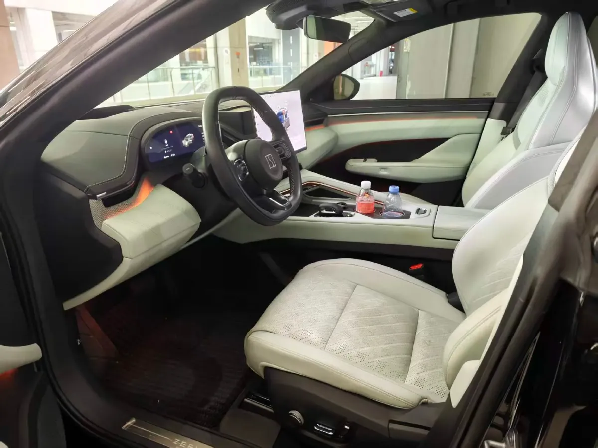 2024 Zeekr 001 BEV 100KWH,autocango,china used car exporter,china ev exporter,chinese used car exporter,chinese used ev exporter