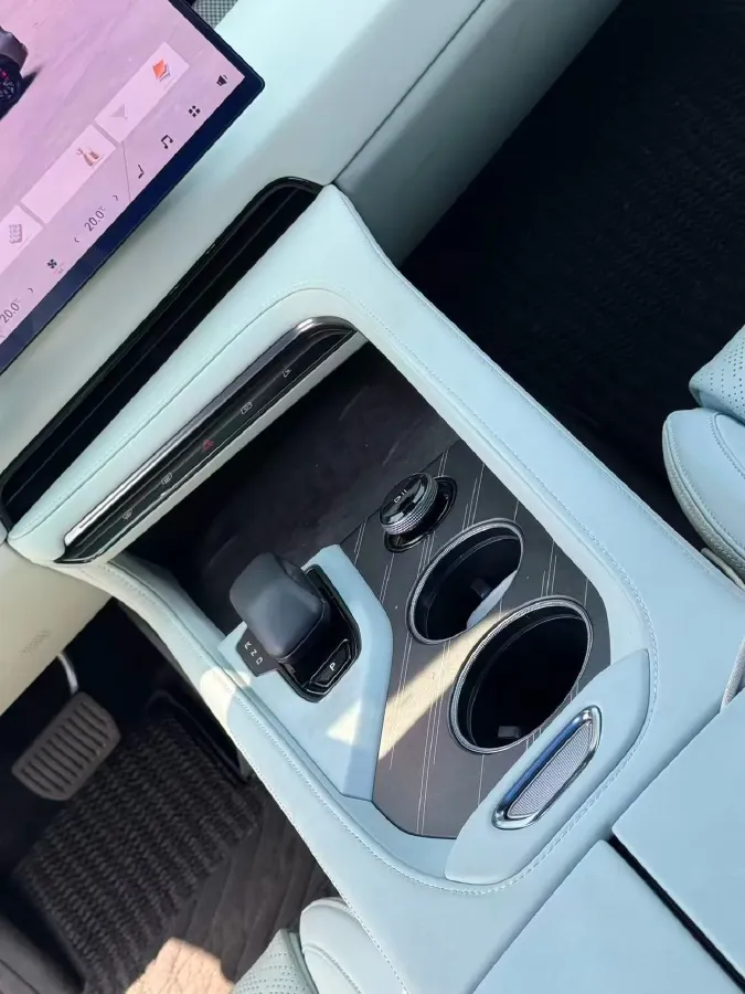 2024 Zeekr 001 BEV 100KWH,autocango,china used car exporter,china ev exporter,chinese used car exporter,chinese used ev exporter